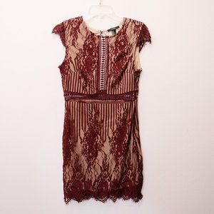 Vintage Charm: Forever 21 Burgundy Lace Mini Dress - Size Small